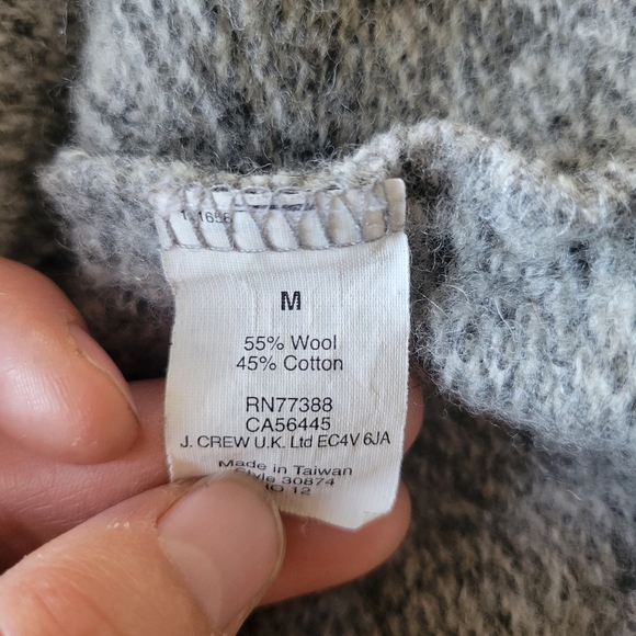 J. Crew Wool Blend Funnel Cowel Neck Gray Sweater Women's Size M - Picture 7 of 7